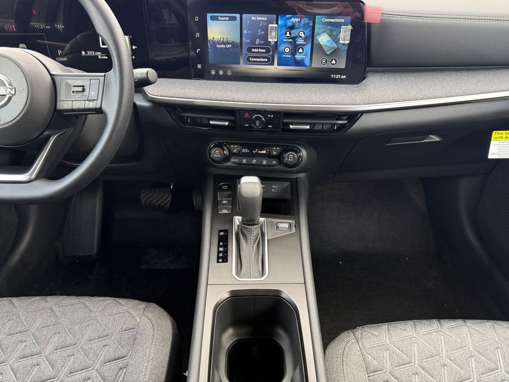 New 2026 Nissan Kicks SV w/ SV Premium Package image 11
