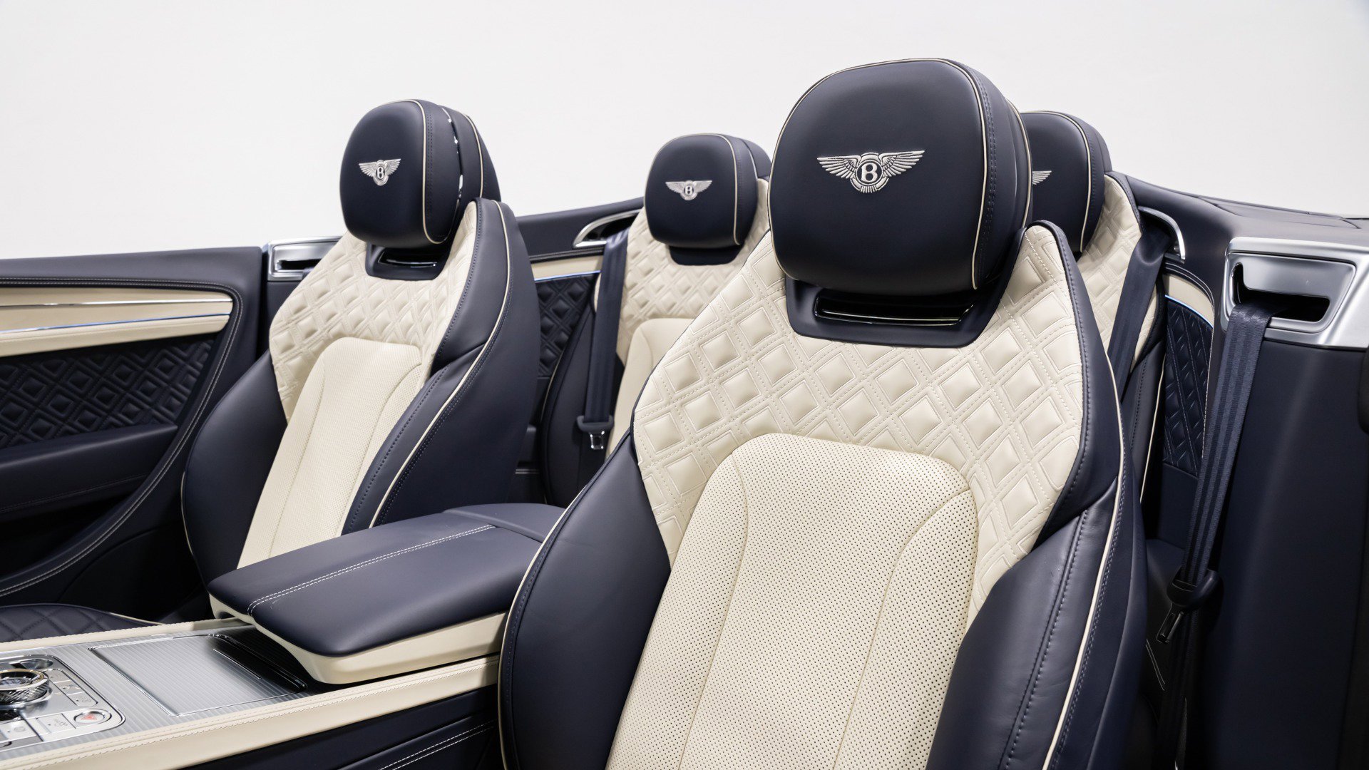 Used 2024 Bentley Continental GT Speed AWD/4WD image 43