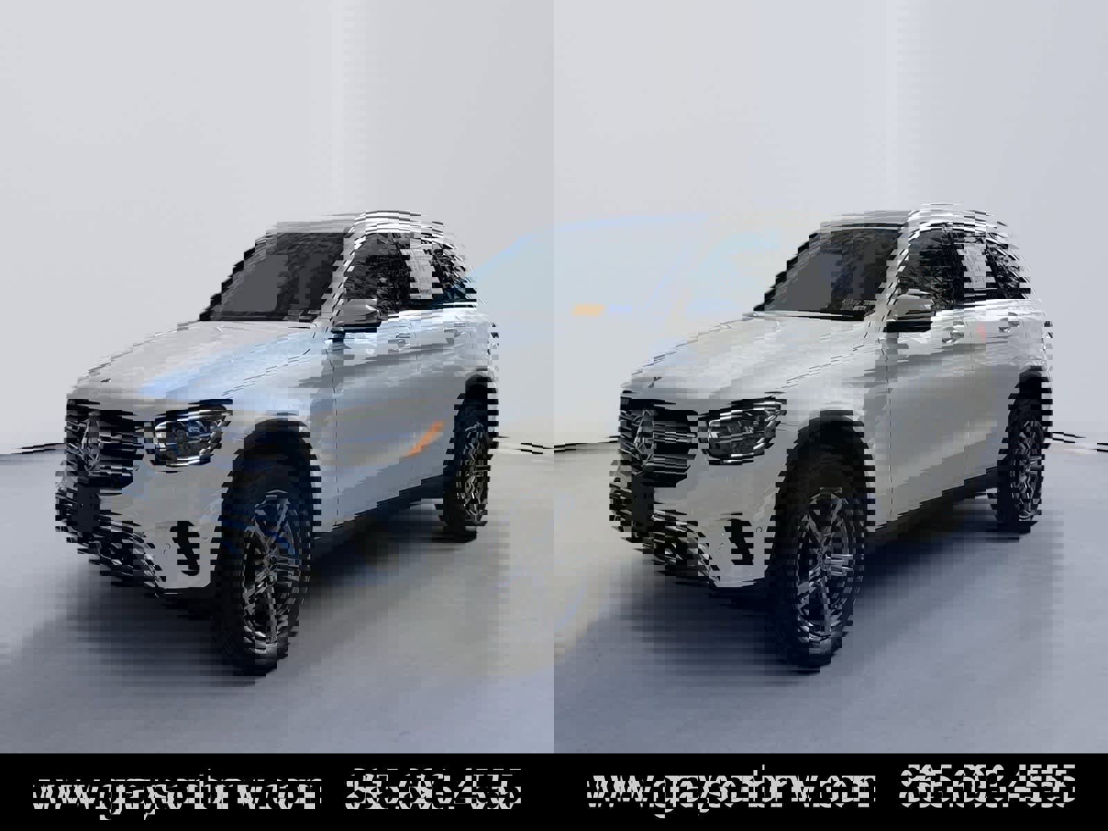 Used 2022 Mercedes-Benz GLC 300 4MATIC w/ Premium Package Lite image 7