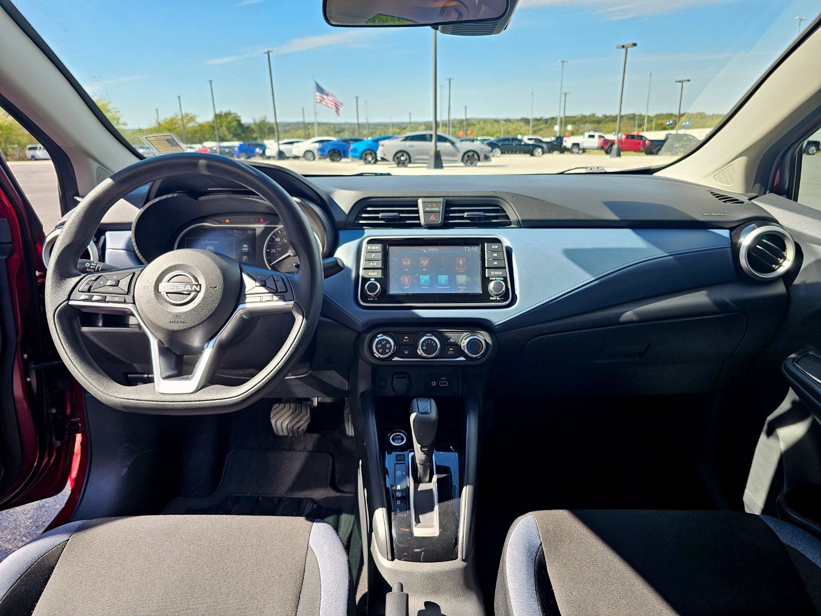 Used 2025 Nissan Versa SV FWD image 27