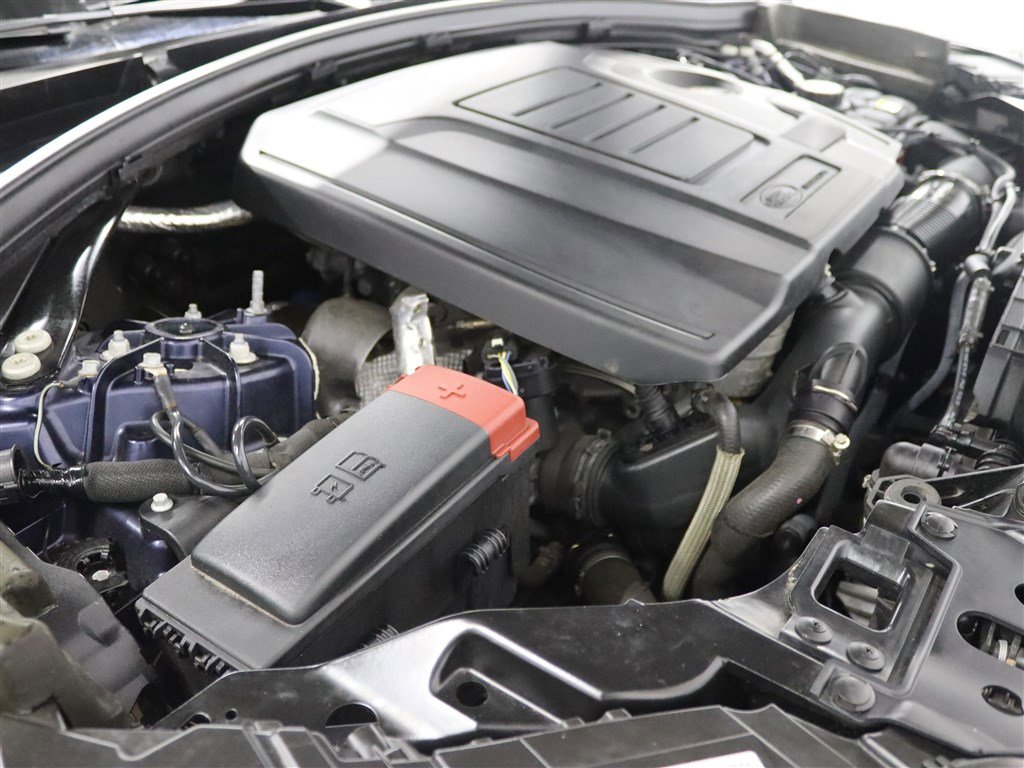 Used 2021 Land Rover Range Rover Velar S AWD/4WD image 40