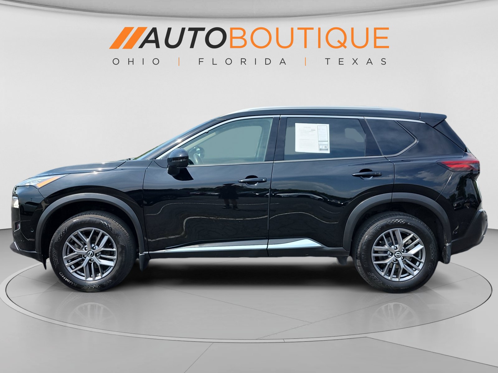 Used 2023 Nissan Rogue SL w/ SL Premium Package AWD/4WD image 2
