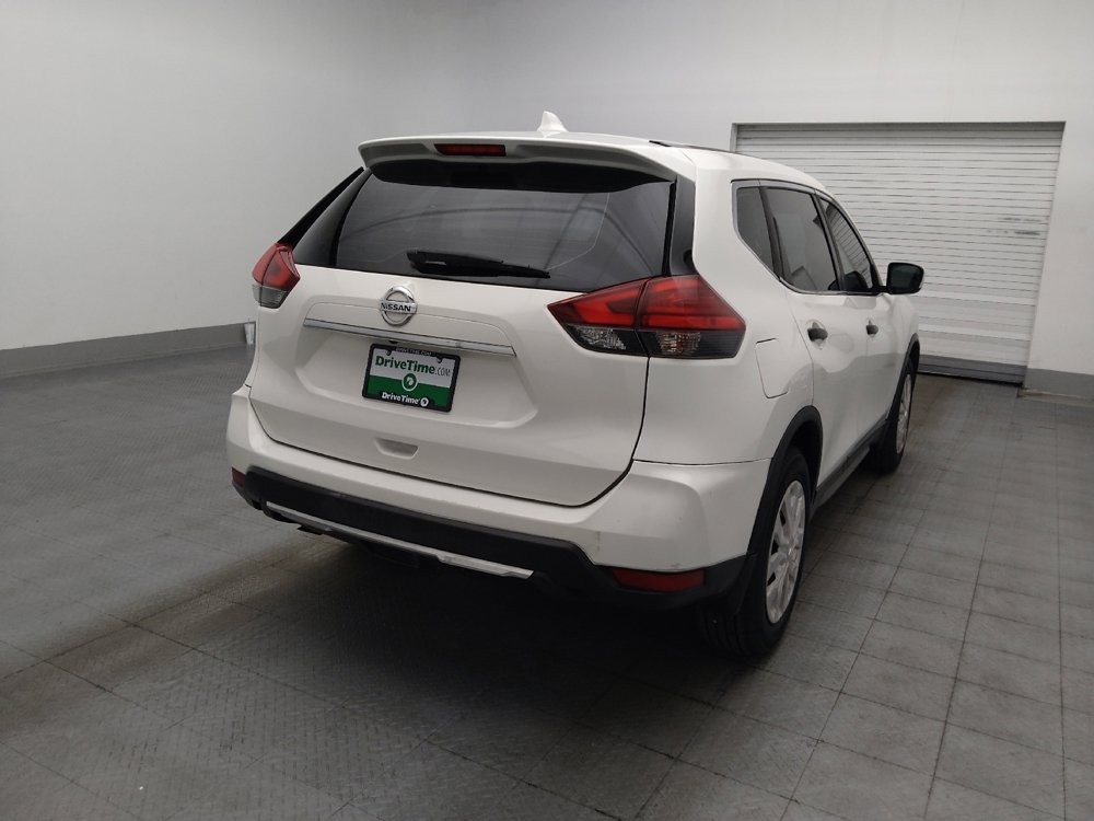Used 2017 Nissan Rogue S FWD image 7