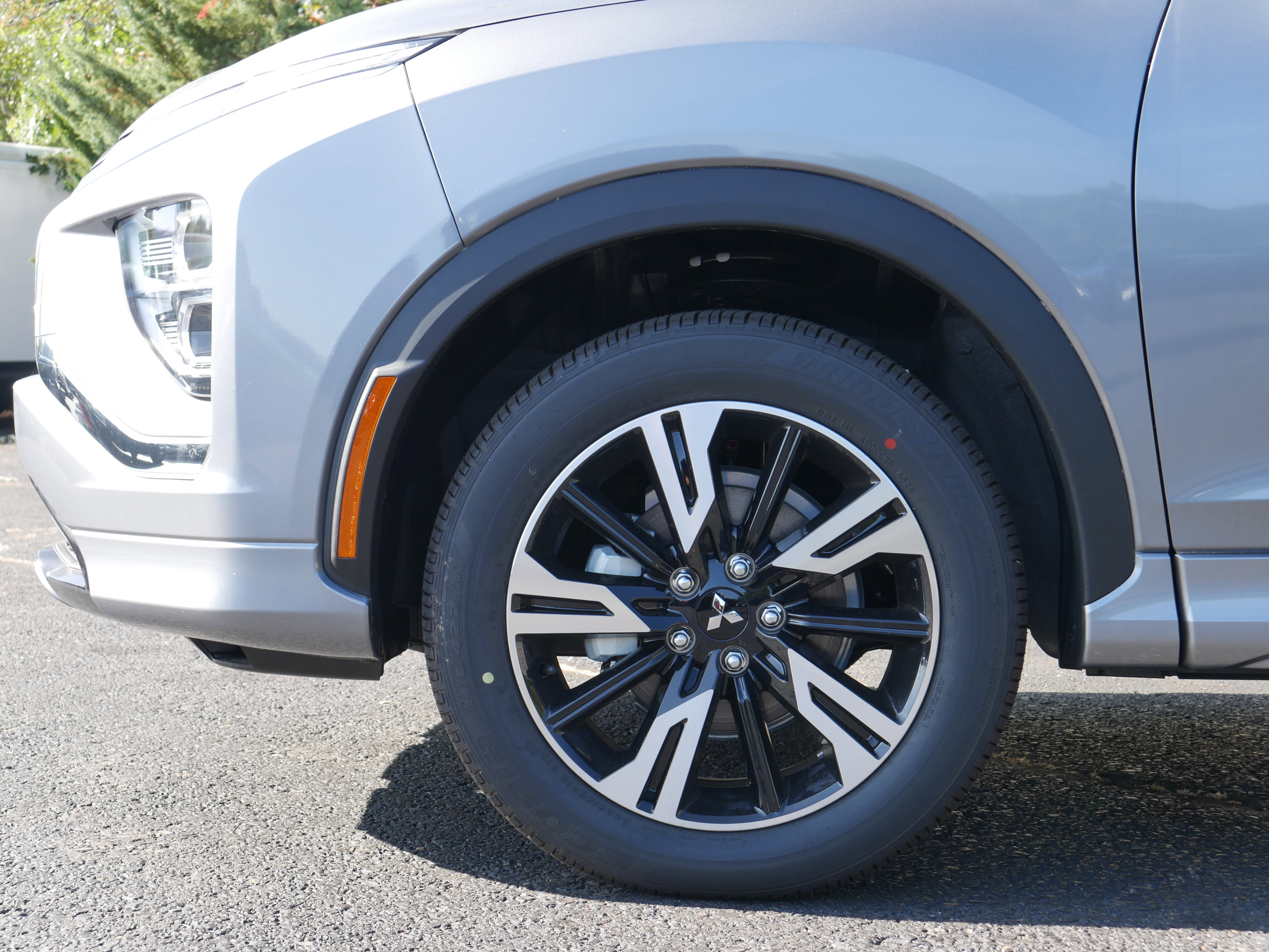 New 2025 Mitsubishi Eclipse Cross SEL image 11