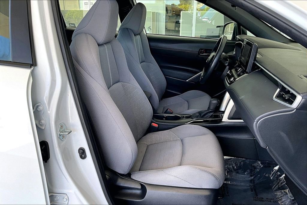 Used 2023 Toyota Corolla Cross AWD Hybrid image 29