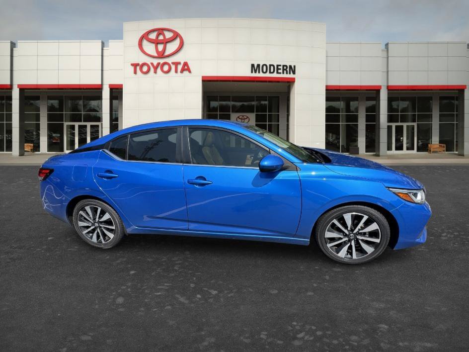 Used 2022 Nissan Sentra SV w/ SV Premium Package FWD image 13