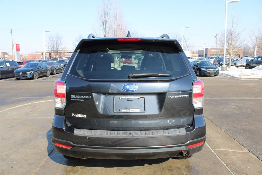 Used 2018 Subaru Forester 2.5i Premium w/ All-Weather Package image 8