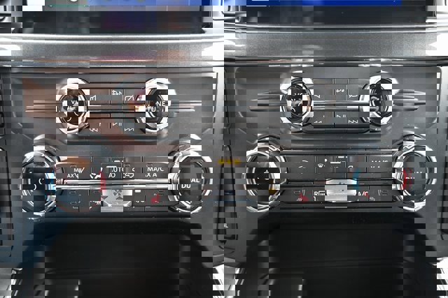 Used 2022 Ford F150 XLT w/ Equipment Group 302A High image 32