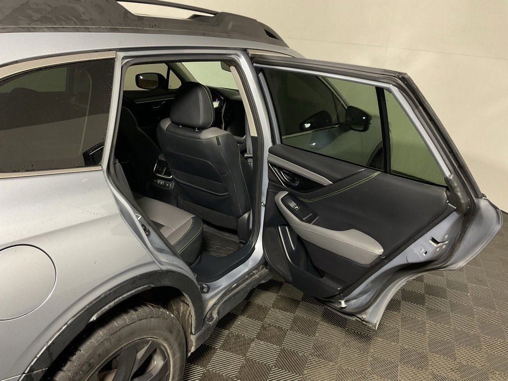 Used 2021 Subaru Outback Onyx Edition XT w/ Popular Package #2 image 33