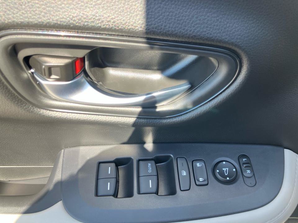 New 2027 Honda HR-V LX image 32