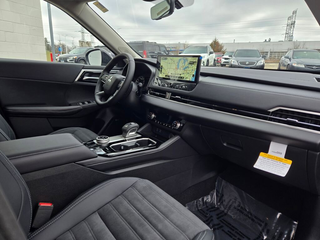 New 2026 Mitsubishi Outlander SE FWD image 4