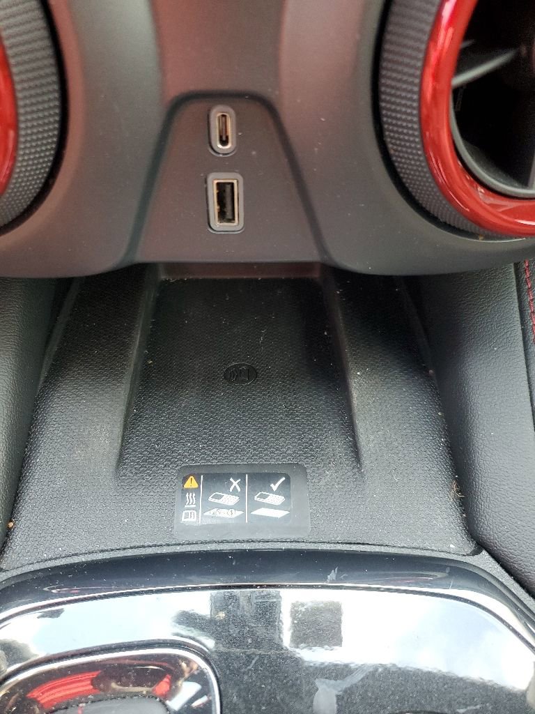 Used 2021 Chevrolet Blazer RS w/ Enhanced Convenience Package FWD image 23