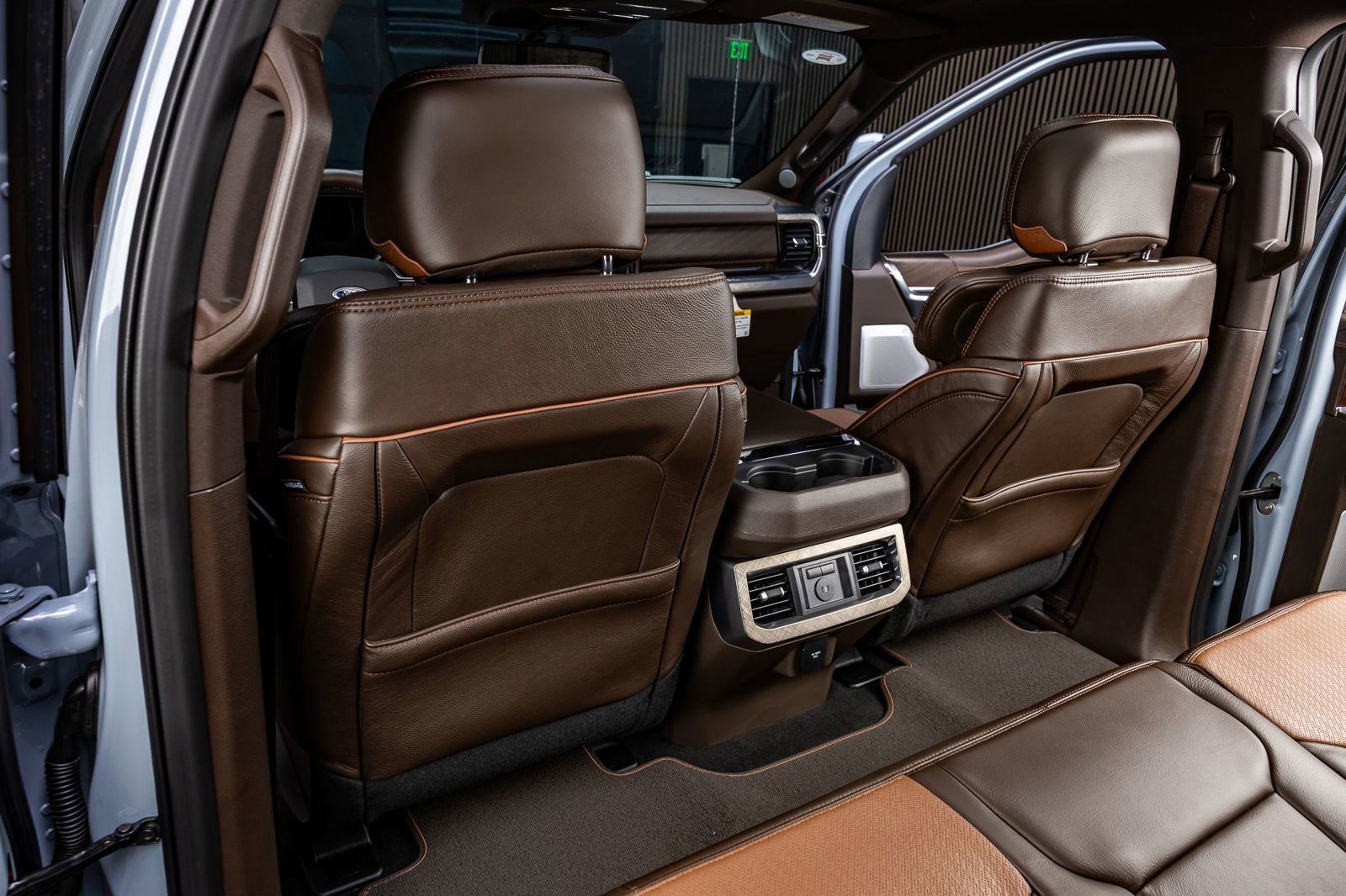 Used 2026 Ford F450 King Ranch w/ Chrome Package image 31