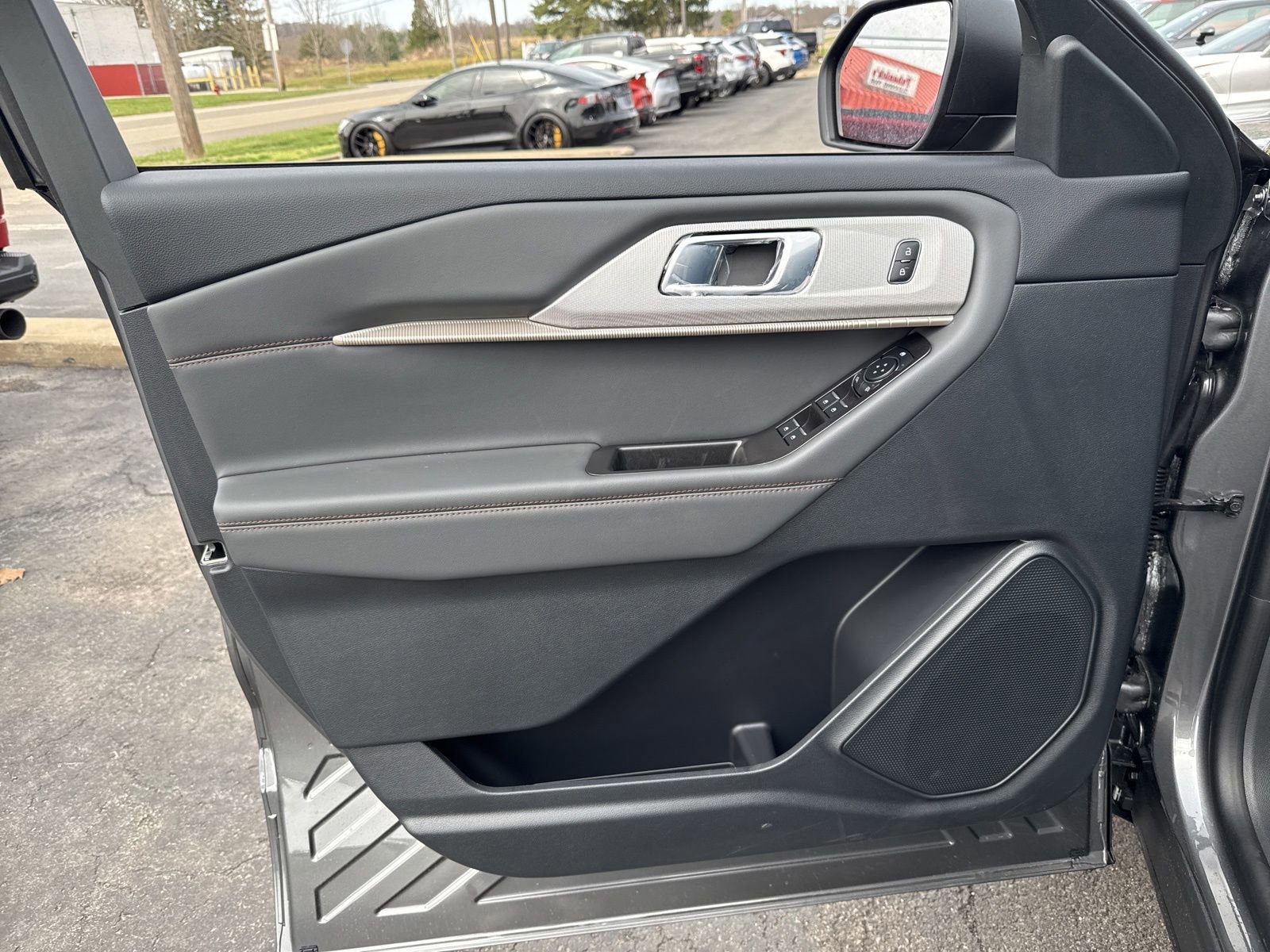 New 2026 Ford Explorer Active image 18