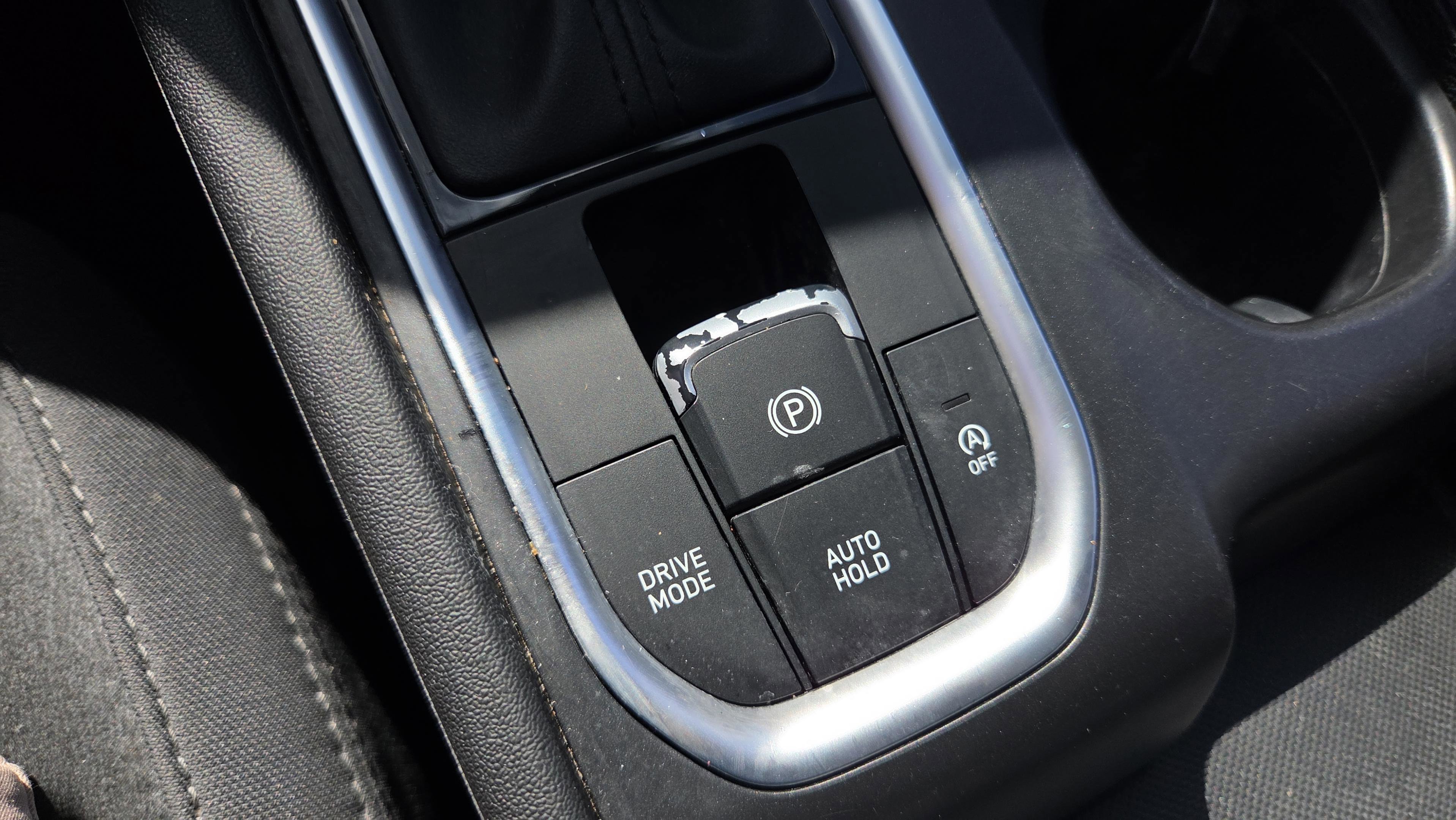 Used 2019 Hyundai Santa Fe SEL image 24