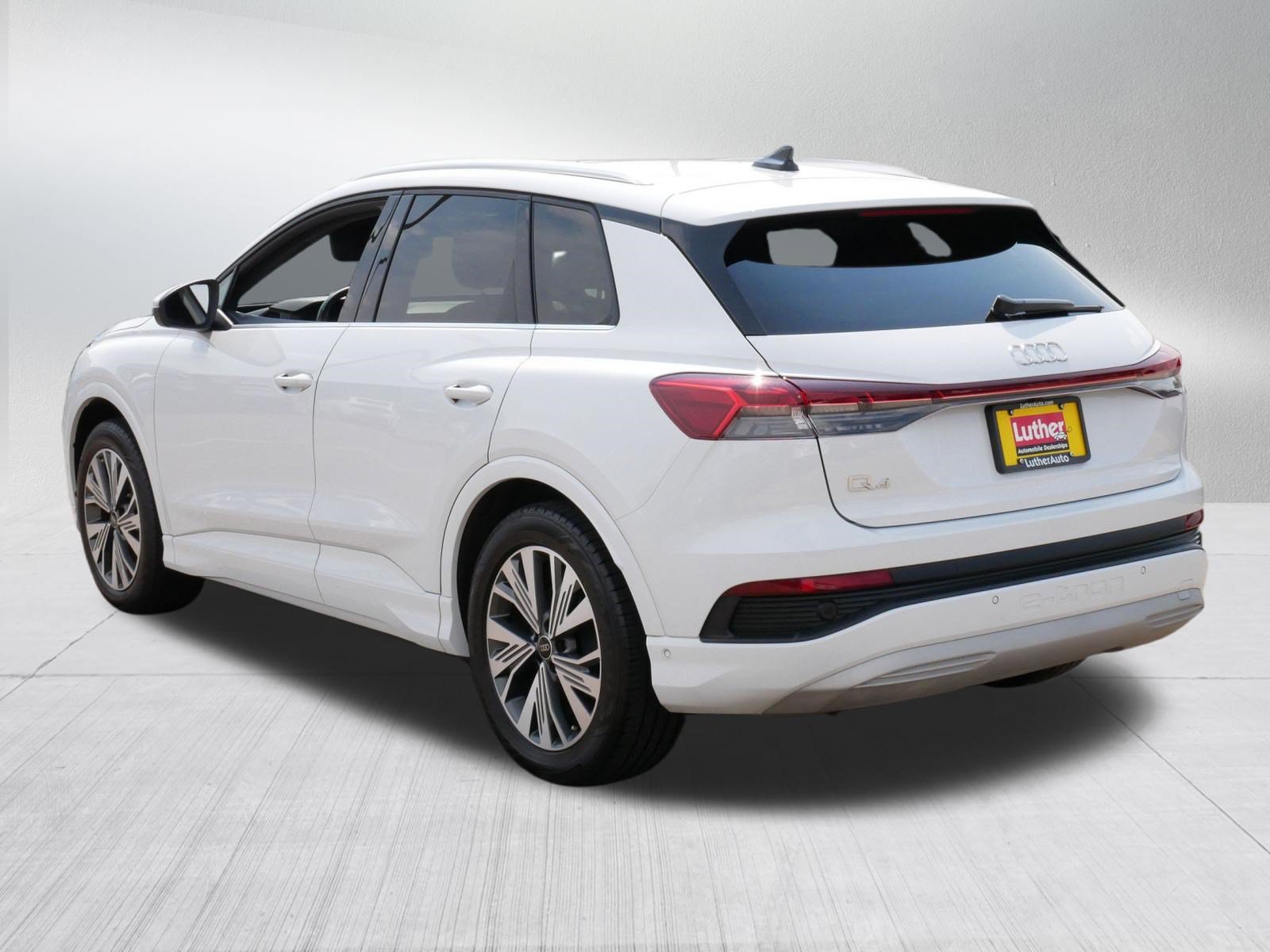 Used 2023 Audi Q4 e-tron Premium Plus w/ Premium Plus RWD image 5