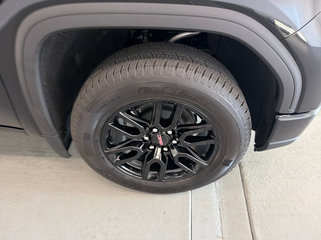 New 2026 GMC Sierra 1500 Pro w/ Graphite Edition AWD/4WD image 4