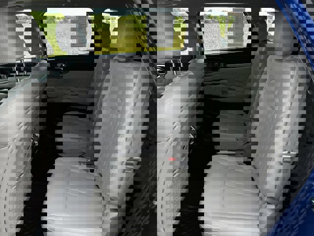 Used 2023 Kia Sorento SX image 25