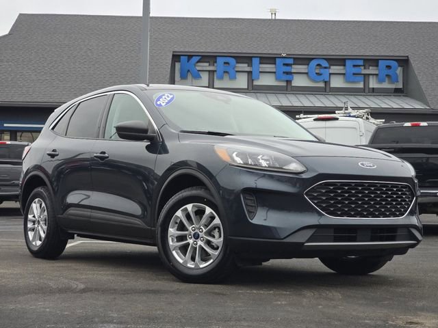 Certified 2022 Ford Escape SE w/ Convenience Package image 2