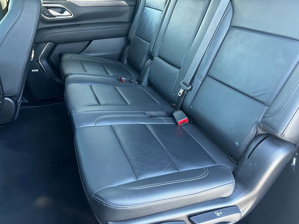 Used 2024 Chevrolet Suburban LT AWD/4WD image 12
