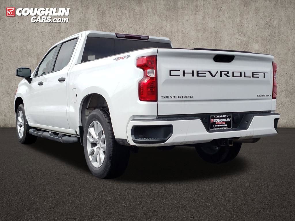 Used 2022 Chevrolet Silverado 1500 Custom image 3