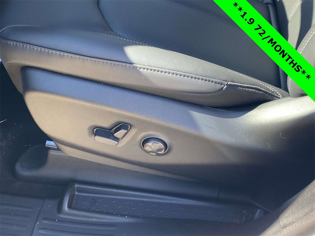 New 2026 Chrysler Pacifica Select image 40