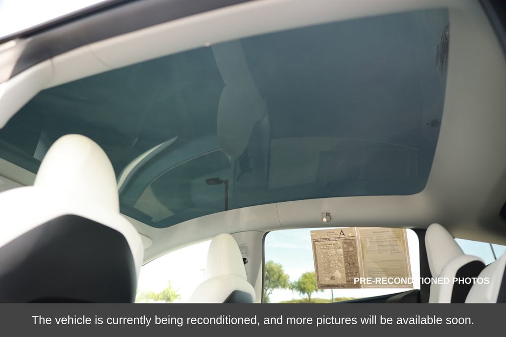 Used 2024 Tesla Model Y Performance image 35