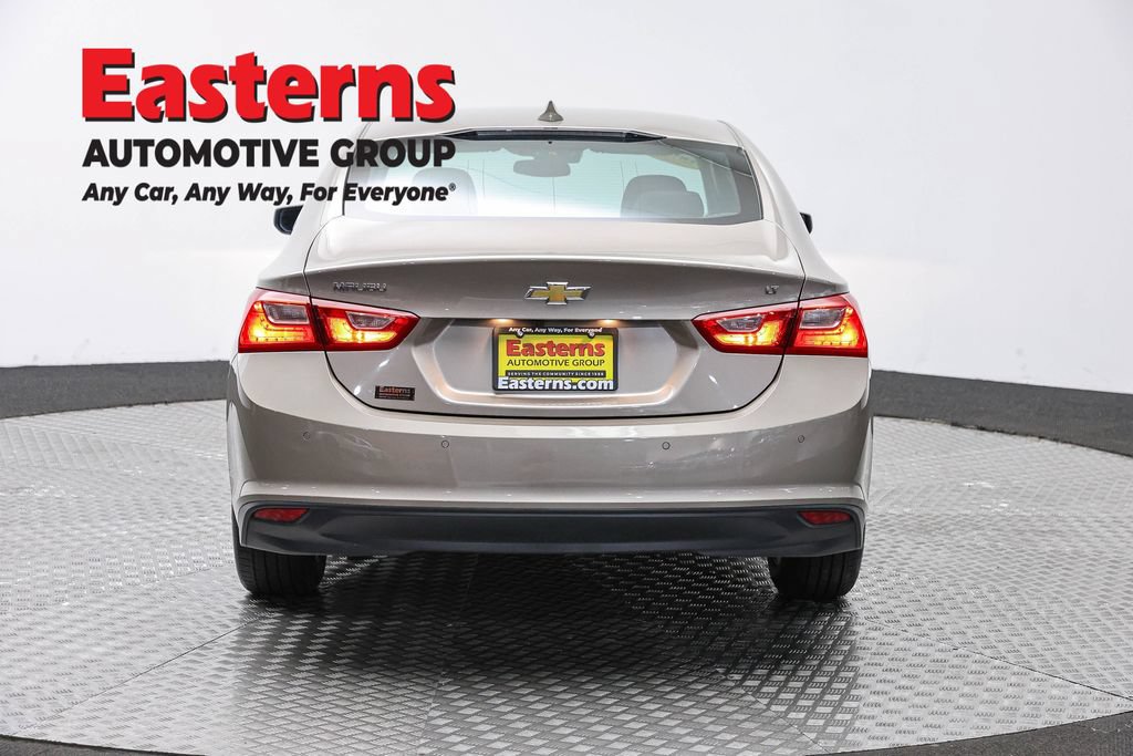 Used 2025 Chevrolet Malibu LT FWD image 6