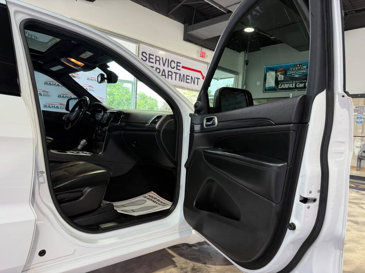 Used 2019 Jeep Grand Cherokee Altitude AWD/4WD image 44