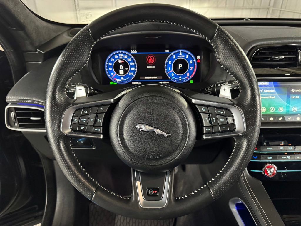 Used 2020 Jaguar F-PACE SVR AWD/4WD image 29