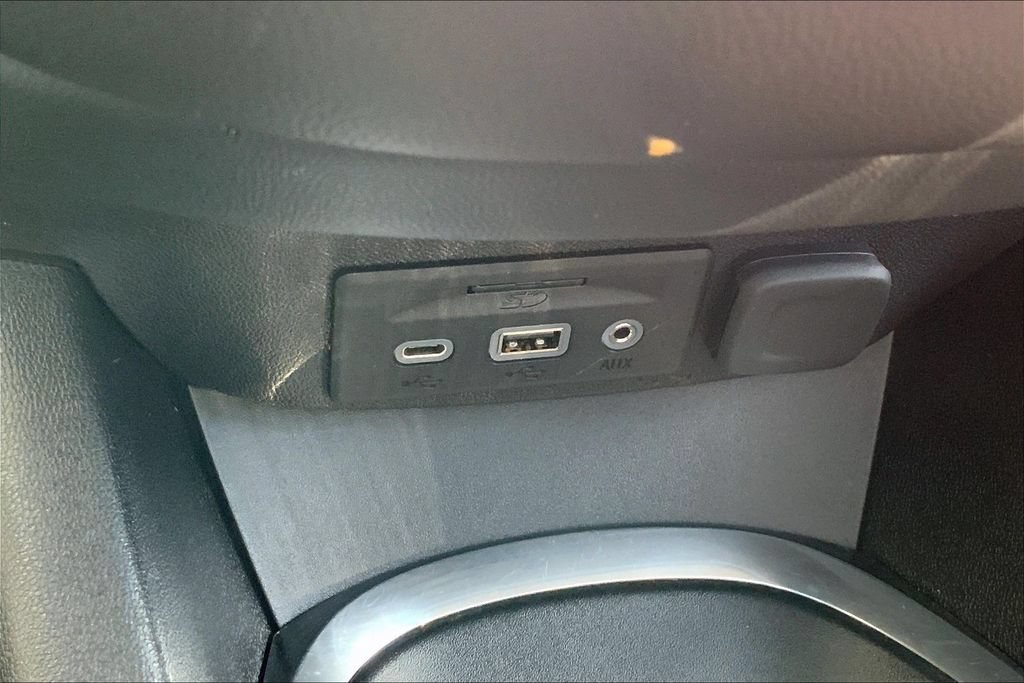 Used 2023 Chevrolet Malibu LT FWD image 31