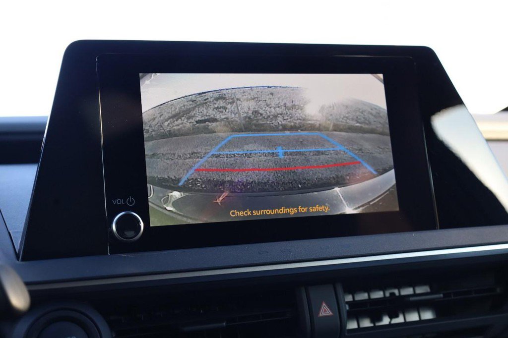 New 2026 Toyota Prius LE image 12