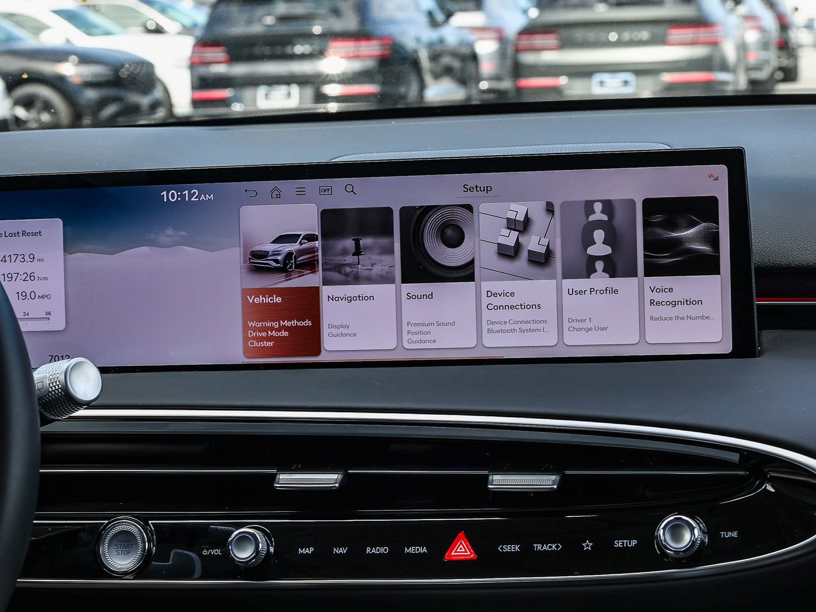 Used 2026 Genesis GV70 2.5T Select image 15