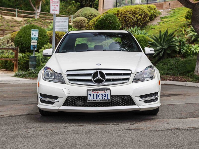 Used 2013 Mercedes-Benz C 250 Sedan image 8