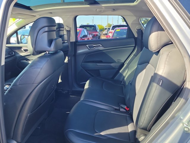 Used 2025 Kia Sportage EX w/ Premium Package FWD image 14