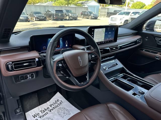 Used 2025 Lincoln Aviator Reserve w/ Illumination Package AWD/4WD image 18