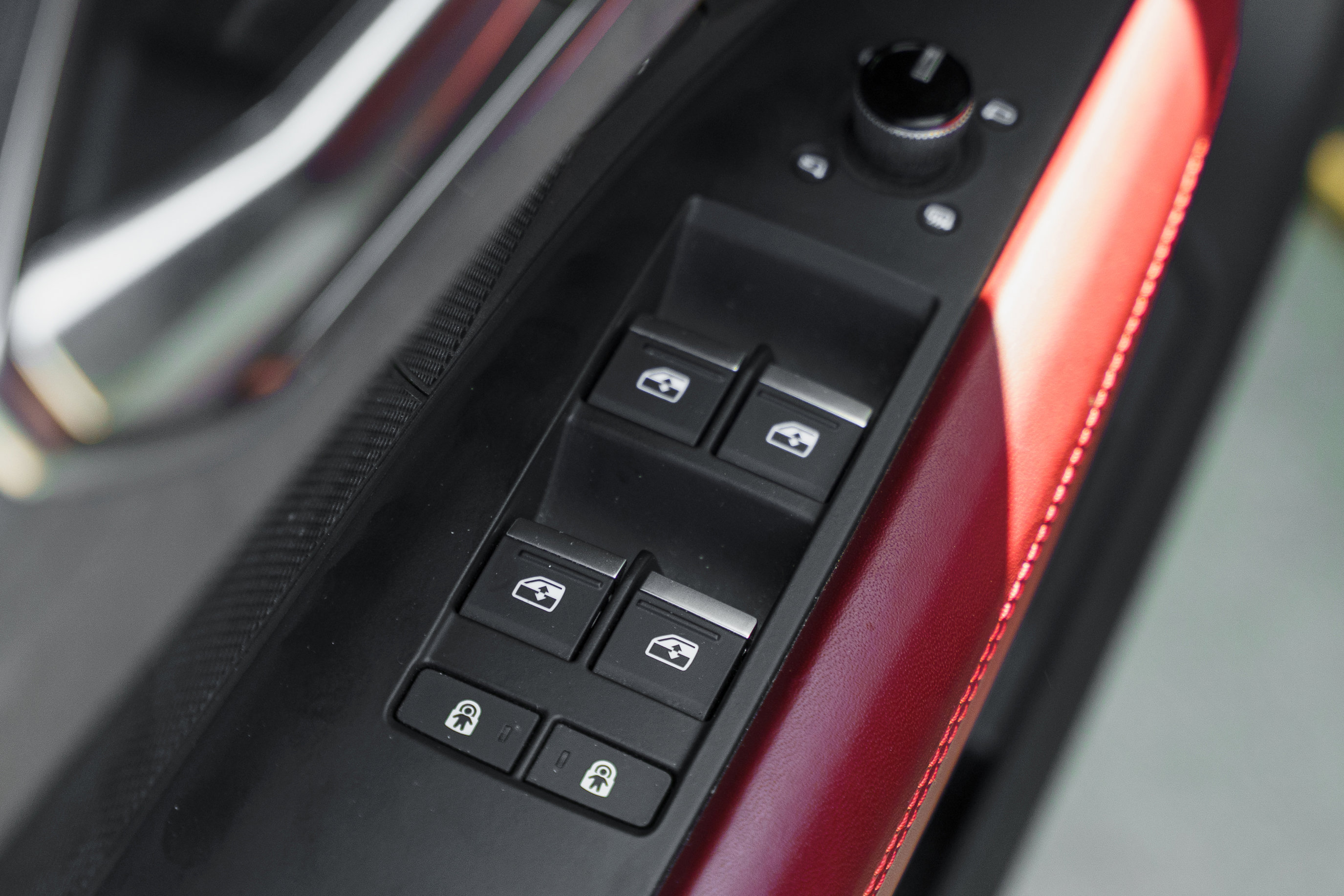 Certified 2023 Audi RS e-tron GT w/ Carbon Performance Package AWD/4WD image 24