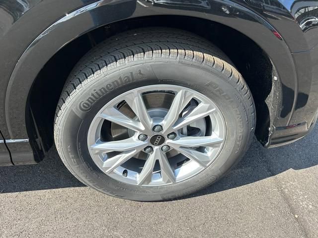 New 2025 Audi Q3 2.0T Premium image 27
