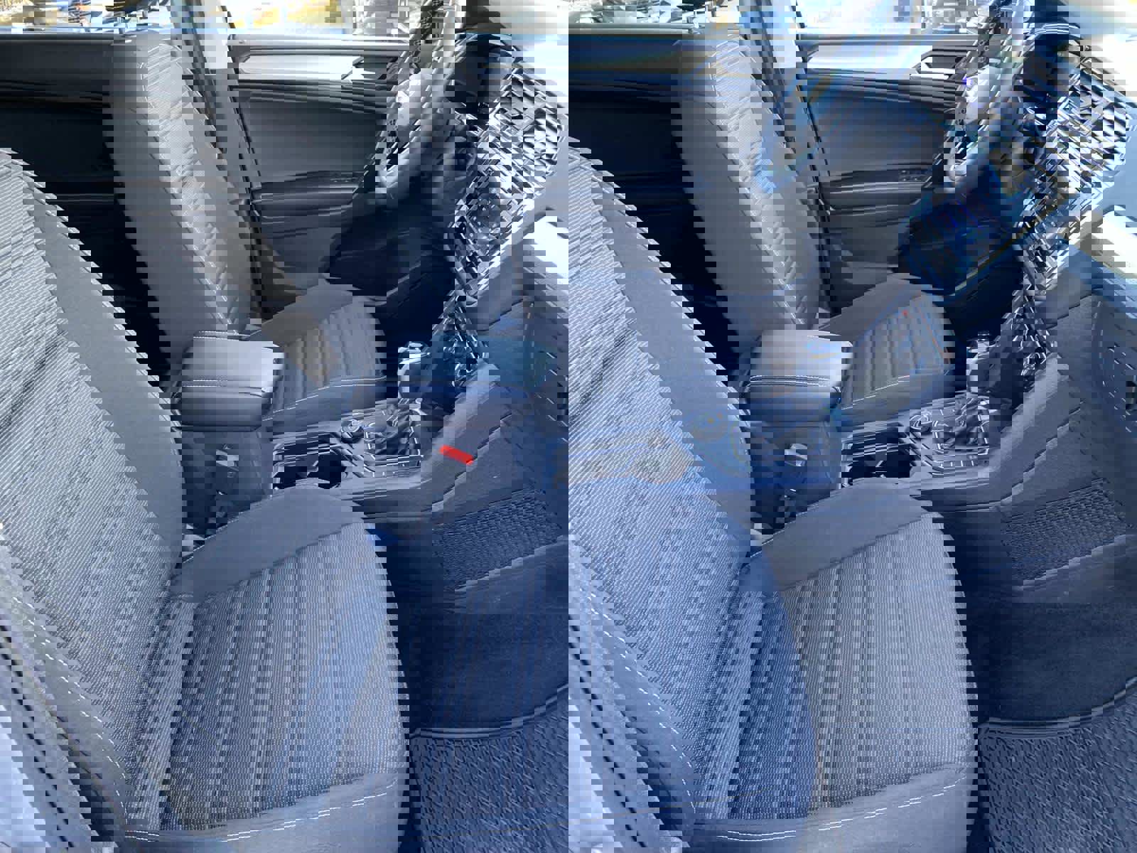 Used 2022 Volkswagen Tiguan S image 20