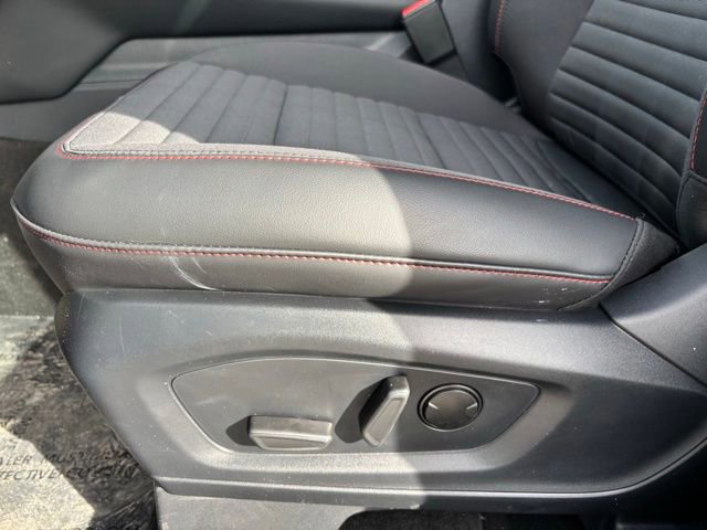 New 2026 Ford Explorer ST-Line w/ ST-Line Street Pack image 13