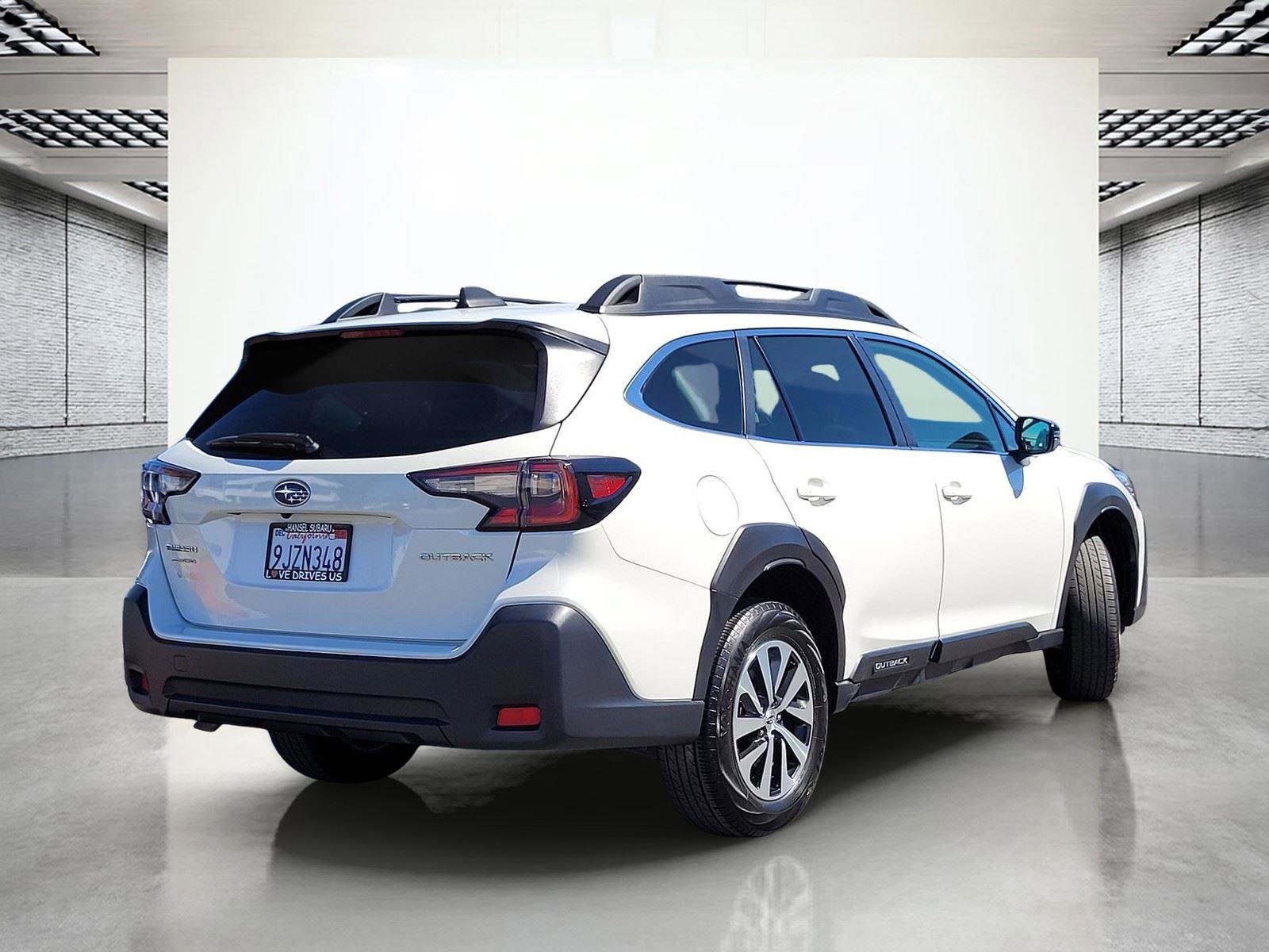 Certified 2024 Subaru Outback Premium image 7