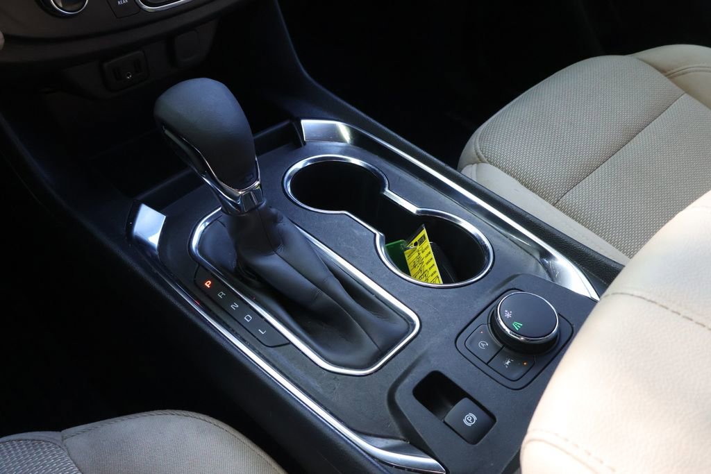 Used 2023 Chevrolet Traverse LS w/ Midnight/Sport Edition FWD image 20