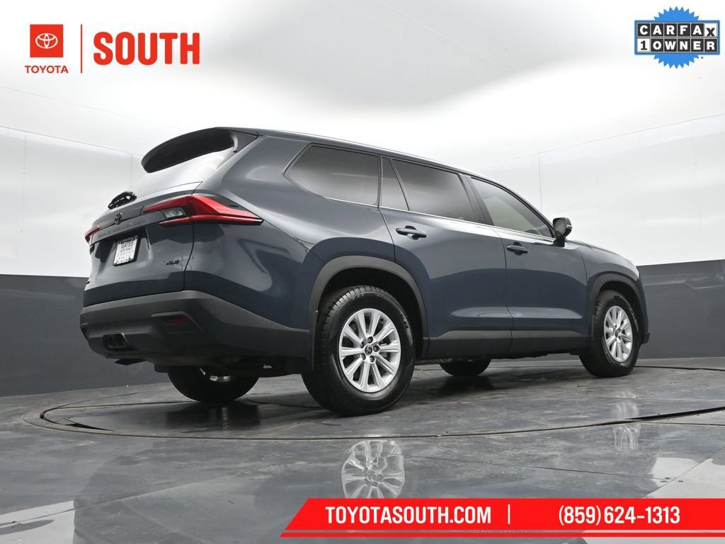 Certified 2024 Toyota Grand Highlander XLE image 32