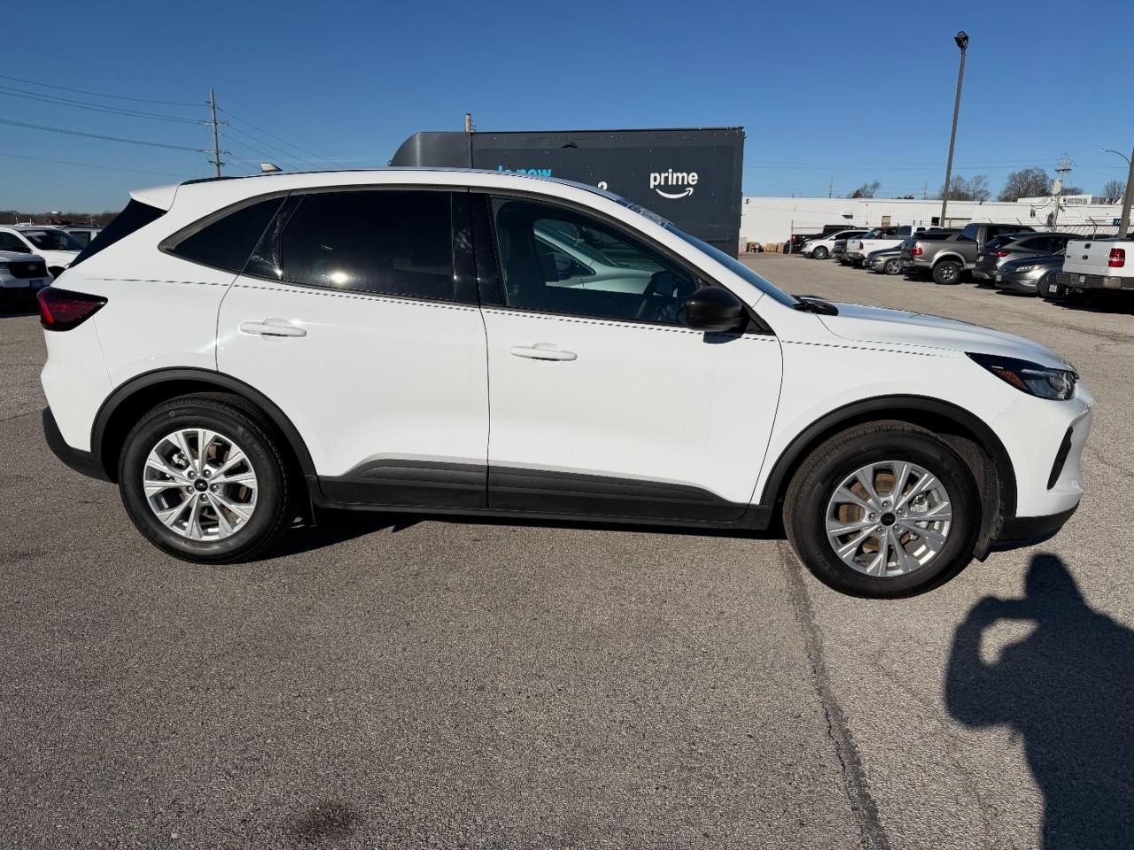 New 2026 Ford Escape Active w/ Cold Weather Package FWD image 2