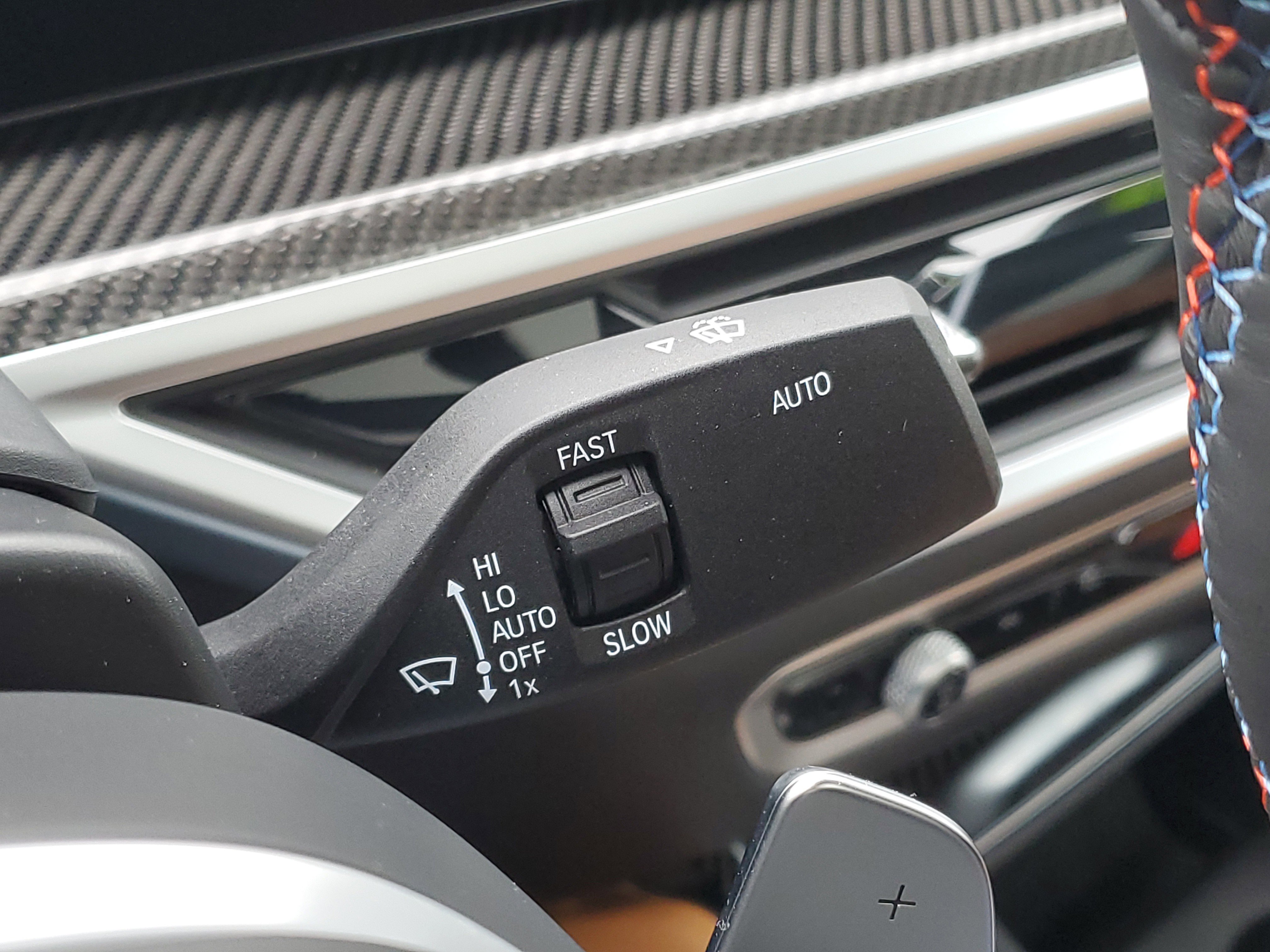 Certified 2025 BMW X6 M60i w/ Climate Comfort Package image 15