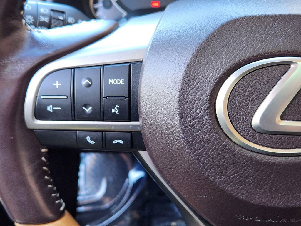 Used 2019 Lexus RX 350L AWD image 28