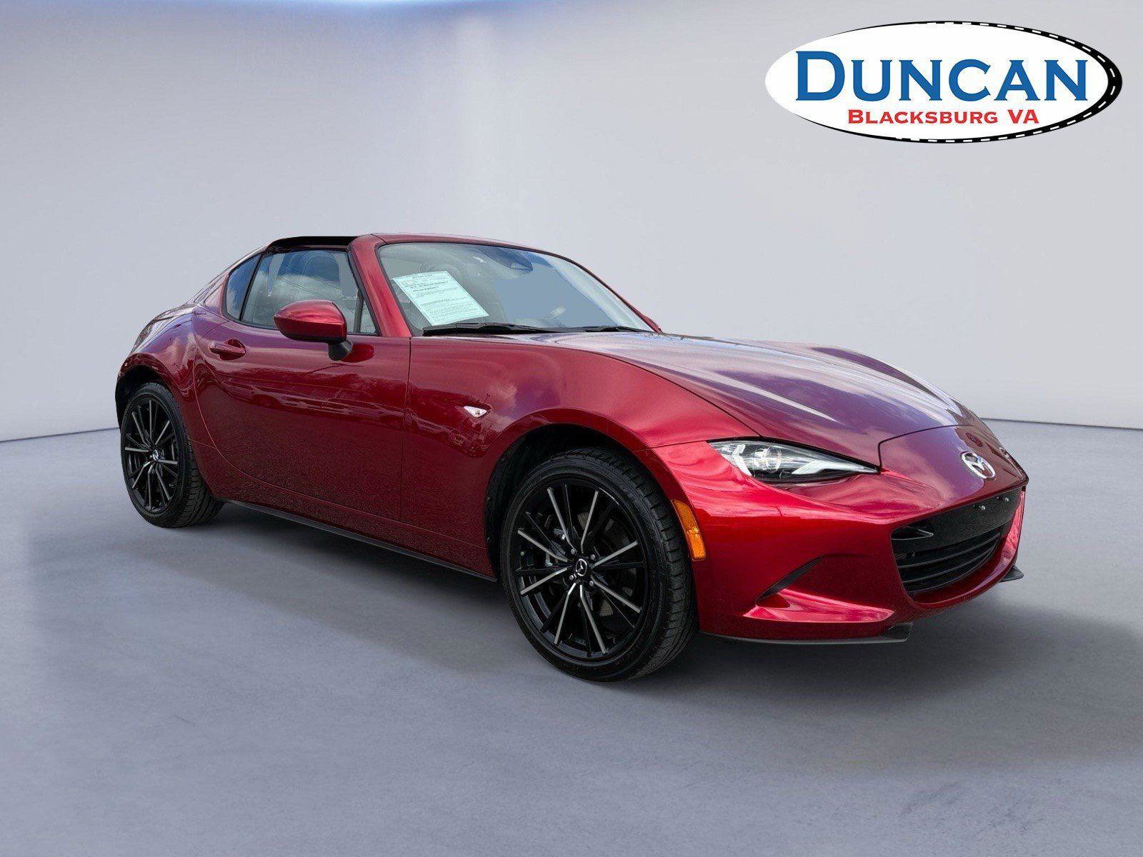 Used 2025 MAZDA MX-5 Miata RF Grand Touring image 1
