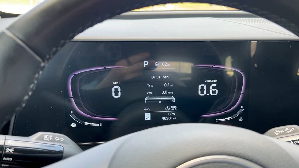 Used 2023 Kia Sportage EX image 23