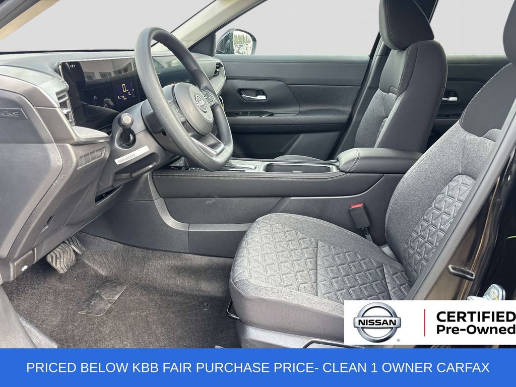 Used 2025 Nissan Kicks SV image 7