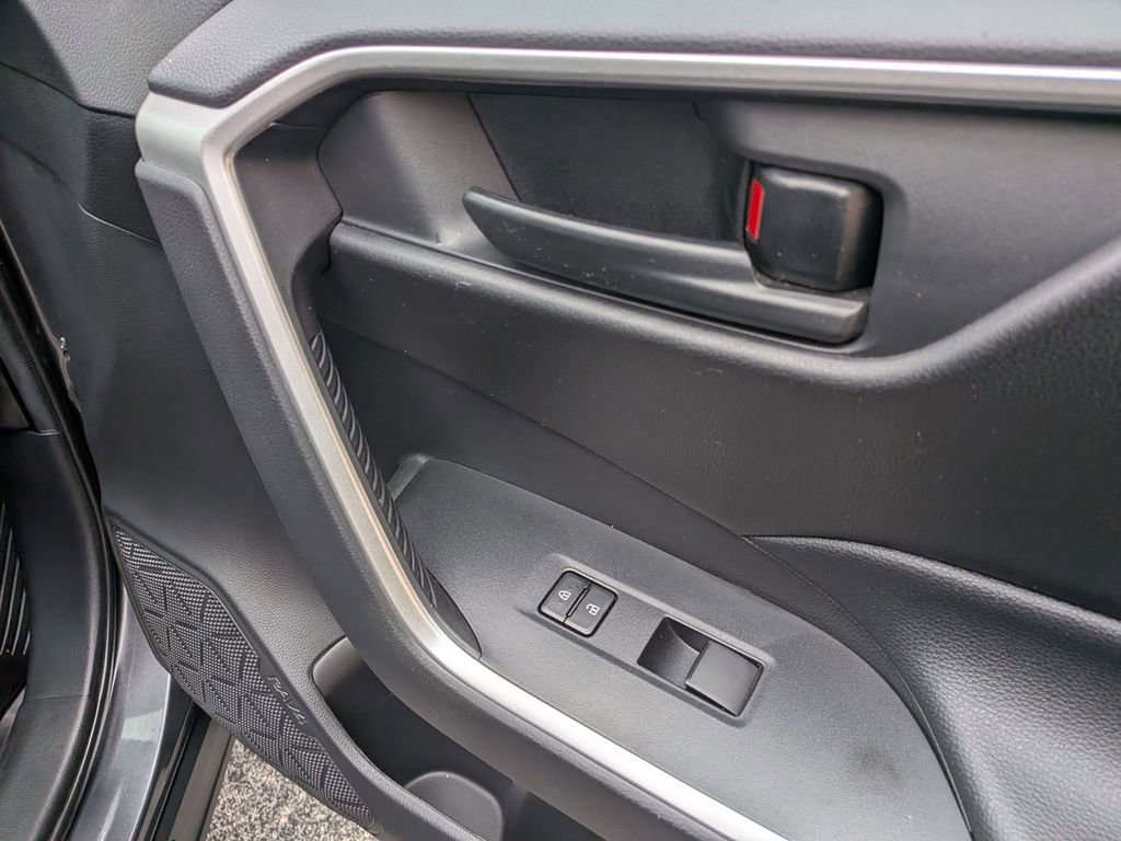 Used 2020 Toyota RAV4 LE w/ All Weather Liner Package FWD image 25